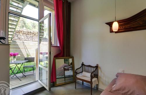 Saint-Genest-Malifaux House | Gîte authentique avec cheminée et spa, au cœur de la nature - FR-1-496-340