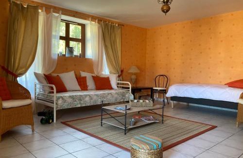 Lys-Haut-Layon House | Gîte Aux chênes