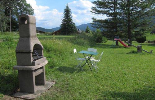Autrans-Meaudre-en-Vercors Apartment | Gîte CARLINES - 6 personnes - "Les Gites du Chalet" à Autrans