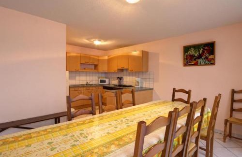 La Chambonie House | Gîte chaleureux en Auvergne avec animaux admis, idéal pour nature et randonnées - FR-1-496-197