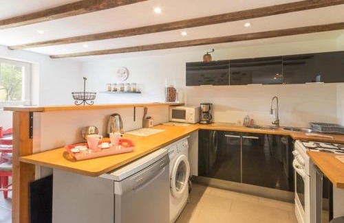 Saint-Nazaire House | Gîte Confortable avec Jardin, Proche Mer et Ville, Équipé pour Familles, Vélo Inclus - FR-1-306-1076