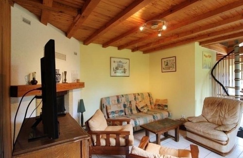 Corcieux House | Gîte Corcieux, 4 pièces, 6 personnes - FR-1-589-15