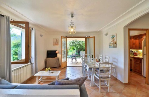 Le Bar-sur-Loup Apartment | Gîte de charme La Pascaline
