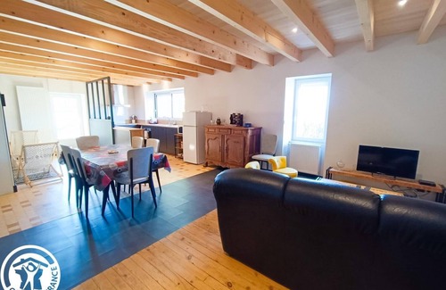 Bagat-en-Quercy House | Gîte de Mauroux - BARGUELONNE EN QUERCY