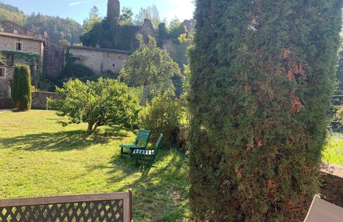 Lamastre House | Gîte de Retourtour à 3 Minutes dun Plan Deau Aménagé, à 1 km de la Dolce VIa