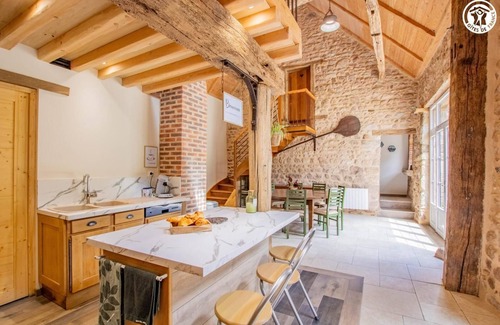 Curbigny House | Gîte des Frênes - CURBIGNY