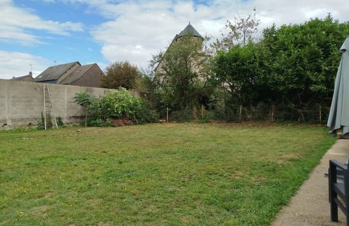 Montigny-en-Morvan House | Gîte des Marguerites, pets welcome