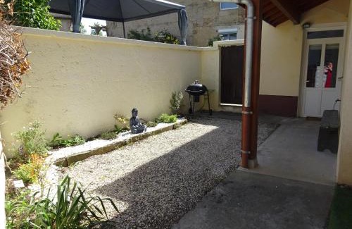 Villemoirieu Bed & Breakfast | Gîte des Pleiades