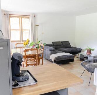 Saint-Martin-le-Superieur House | Gîte en Ardèche - Coiron
