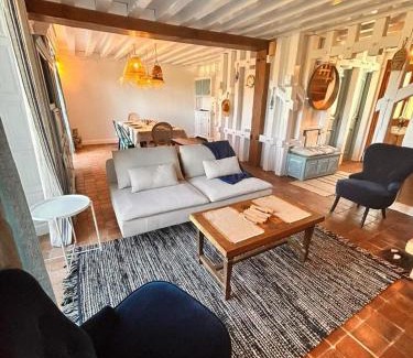 Le Palais House | Gîte Gilles