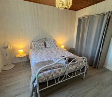 Saint-Sulpice-de-Faleyrens Apartment | Gîte le clos
