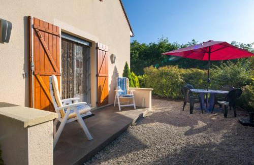 Saint-Julien-de-Lampon House | Gîte le Noyer - l'Ancien Vignoble
