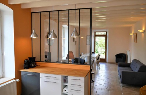 Lorris House | Gîte Lorris, 3 pièces, 6 personnes - FR-1-590-189