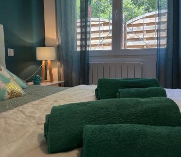 Lacourt-Saint-Pierre House | Gîte Marsau