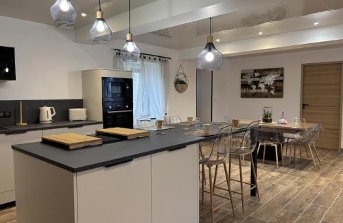 Cognat-Lyonne House | Gîte paisible 6 pers proche Vichy et Clermont-Ferrand - FR-1-489-566