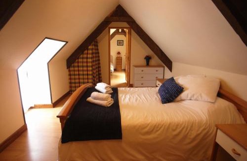 Les Champs-Geraux House | Gîte Pomme - Les Gîtes de la Lohuas