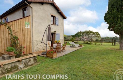 Dance House | Gîte rustique à Amions-Vézelin - 2 chambres, charges incluses - FR-1-496-226