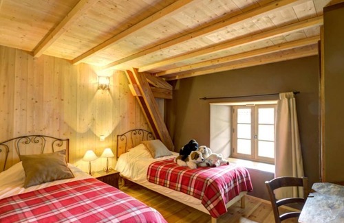 Saint-Just-la-Pendue House | Gîte Saint-Just-la-Pendue, 3 pièces, 4 personnes - FR-1-496-51