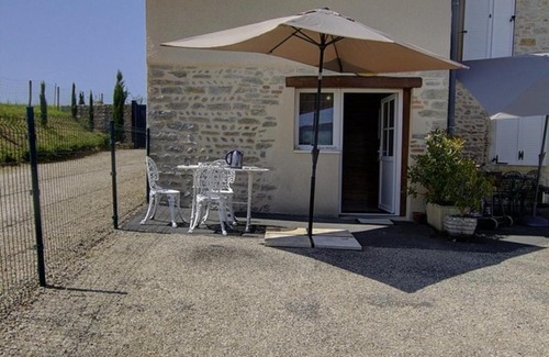 Tossiat House | Gîte Tossiat, 3 pièces, 4 personnes - FR-1-493-144
