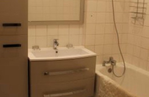 Toul House | Gîte Toul, 4 pièces, 6 personnes - FR-1-584-39