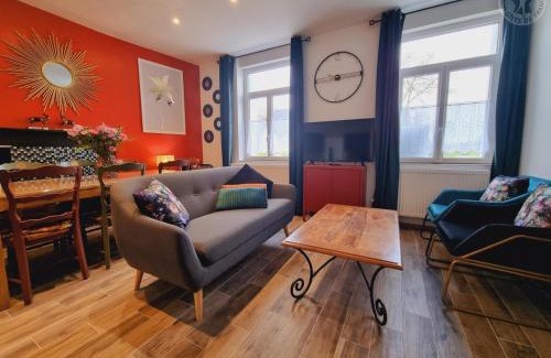 Wallers House | Gîte tout confort avec jardin, près de Valenciennes - 5 chambres, équipements bébé, borne électrique - FR-1-510-188