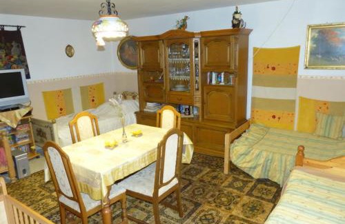 Tarcal House | Görbe Vendégház magyar klasszika