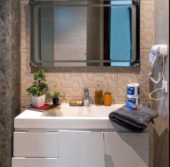Clifton House | G-Twenty Two