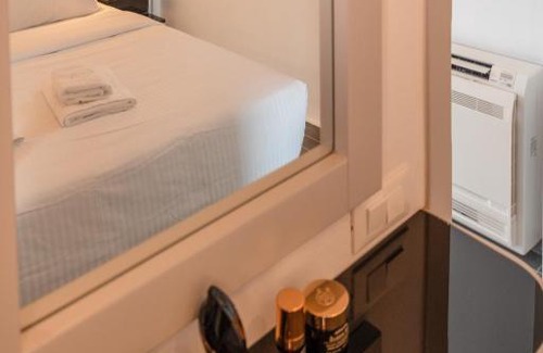 Kamari Apartment | G & W Suites