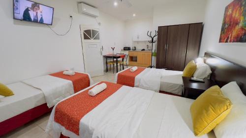 Villa Angela Apartment | G7 Confortable Monoambiente Triple con Cochera