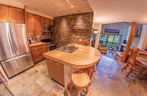 Upper Village House | Gables 46 - Quiet Natural Location, Short Walk to Ski Slopes and Whistler Village