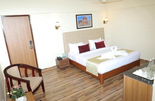 MVP Colony Hotel | Gadiraju Palace Convention Centre & Hotel