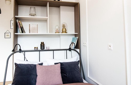 Sielce Apartment | Gagarina Royal Baths Studio