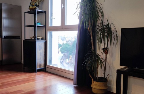 Villemomble Apartment | Gagny hyper center, near RER station, renovated studio flat