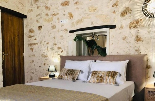 Old Town Rethymnon Apartment | Gaia Luxury apartment in the heart of rethymno town