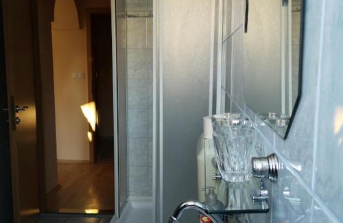 Sarvar House | Galéria Panzió