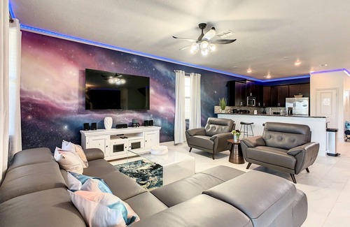 Davenport House | Galactic Getaway - 8BR, Game Room, Pool & Theatre