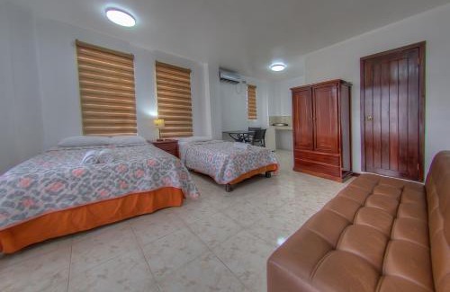 Bahia de la Academia Hotel | Galapagos Dreams