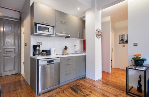 Galata Apartment | GALATA NEW -TWO BEDROOM AND TWO BATHROOM APARTMENT @LACASADESENER