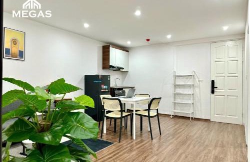 Nhat Tan Apartment | Galaxy Âu Cơ Apartment Ho Tay Ha Noi