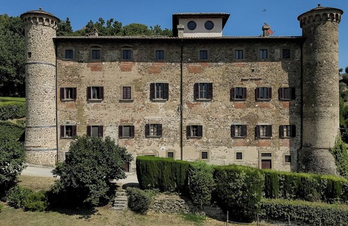 Anghiari Villa | Galbino Castle