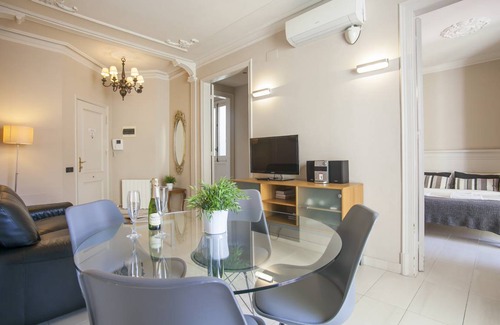 Dreta de l'Eixample Apartment | Galeria Gaudi 2