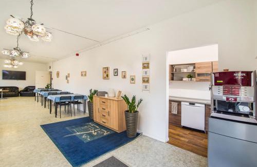 Bag Hostel | Galgavölgye munkásszálló