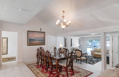 Boynton Beach Villa | Galina's Villa | Short Drive to Delray Beach!