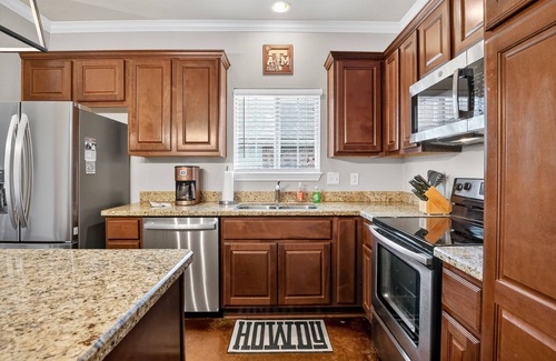 College Station House | Game Day Getaway Near Texas A&m 4 Bedroom Home