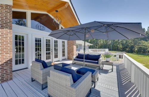 Louisburg House | Game Room and Pool! Luxe Louisburg Farmhouse
