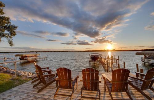Lake Park House | Game Room and Views Family Retreat on Silver Lake