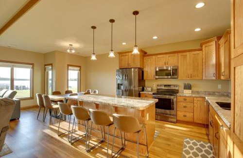 Lake Park House | Game Room and Views Family Retreat on Silver Lake
