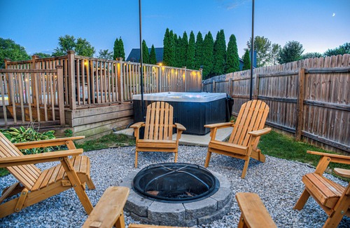 Maxwell House | Game Room, Pool & Hot Tub/Sleeps 14/Pet Friendly