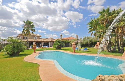 Muro Cottage | Gamundi - Charming country house with garden and pool 3 km from the beach