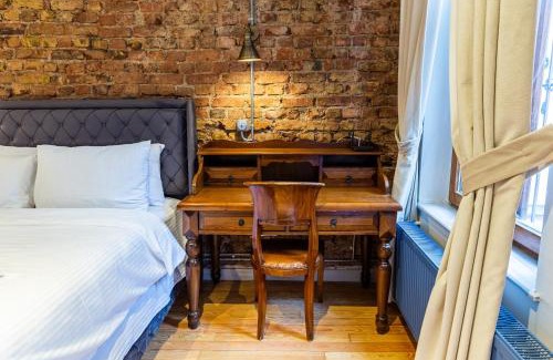 Galata Apartment | Ganbaru Tours - Private Triplex&Duplex